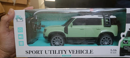 Remote Control Defender 1:16 Scale Model Land Rover Rechargeable Car with Light, Green, Blue